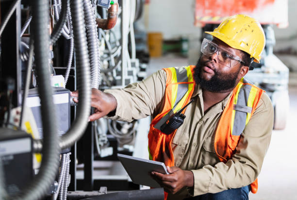 Best Commercial Electrician Services  in Holt, MI
