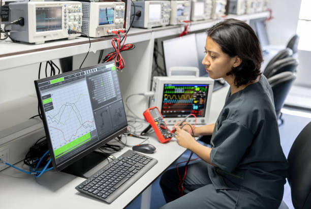 Best Licensed Electrician  in Holt, MI